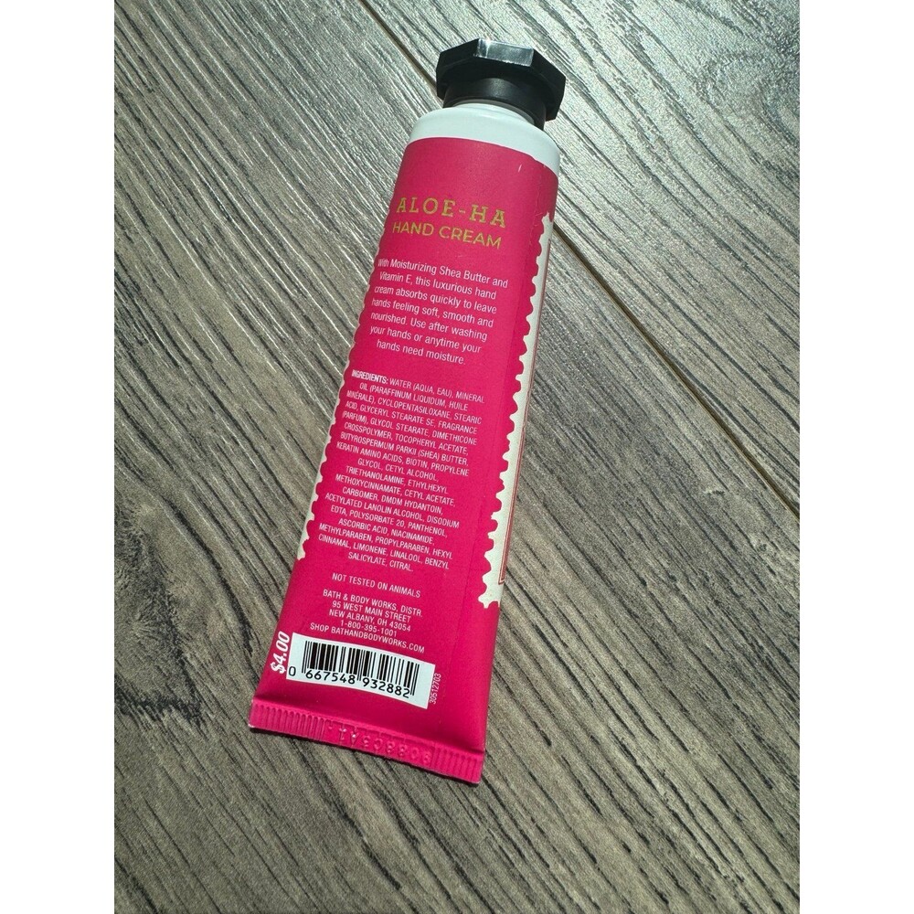 Bath and Body Works ALOE-HA Shea Butter Hand Cream 1.0 Fluid Ounce - Picture 2 of 2